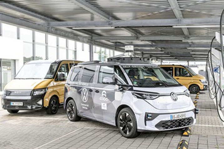 A Volkswagen Csoport támogatja az intelligens mobilitási megoldásokat